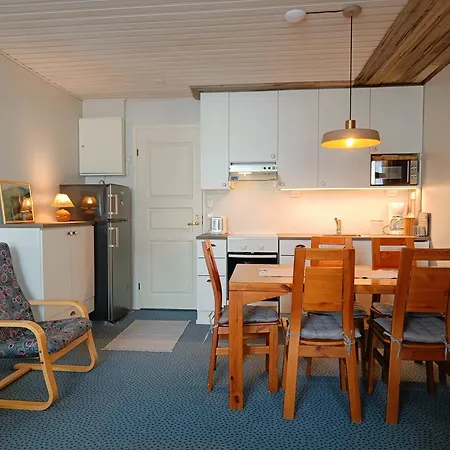Holiday home Revontuli 3